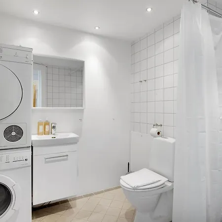 Apartment Sanders Leaves - Cute One-bedroom With A Large Rooftop Terrace *